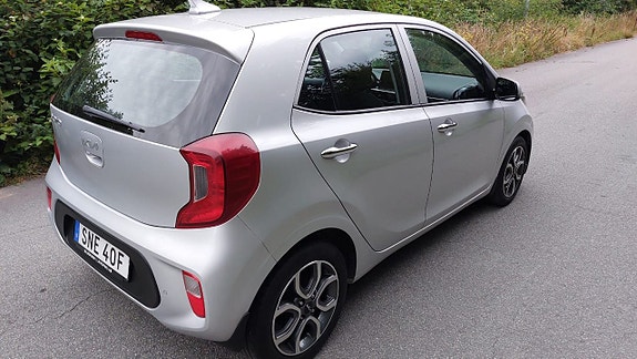Kia Picanto 4 of 5