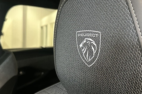 Peugeot 5008 15 of 17