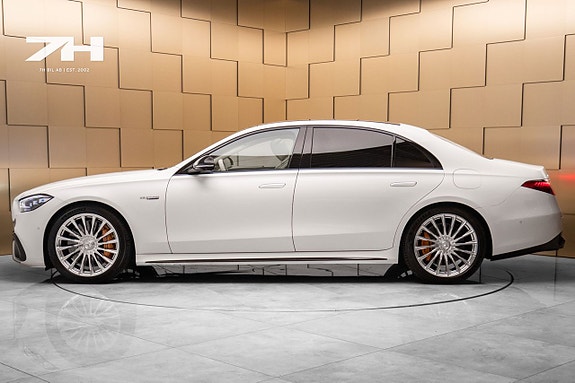 Mercedes-Benz S63 2 of 5