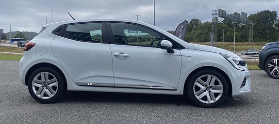Renault Clio 6 of 8