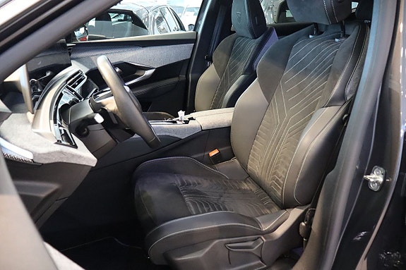 Peugeot 3008 4 of 5