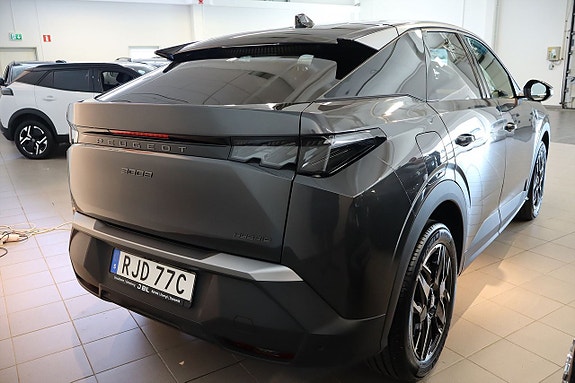 Peugeot 3008 3 of 5