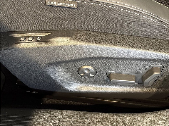 Peugeot 408 5 of 5