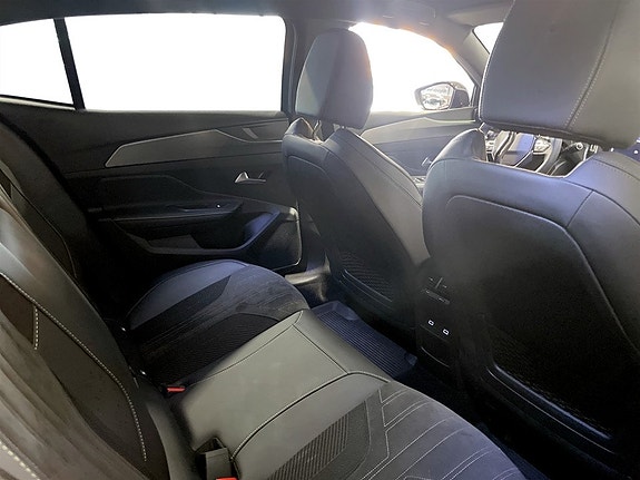 Peugeot 408 12 of 15