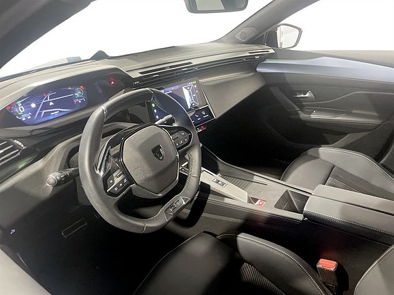 Peugeot 408 4 of 15