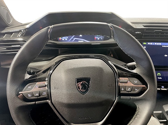 Peugeot 408 7 of 15