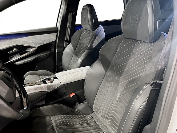 Peugeot 5008 3 of 14