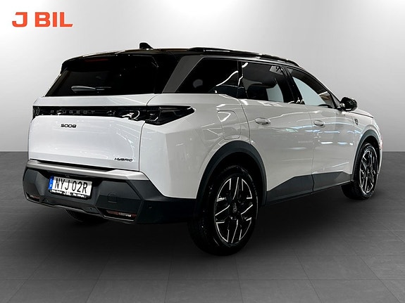 Peugeot 5008 2 of 14