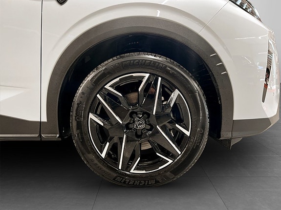 Peugeot 5008 13 of 14
