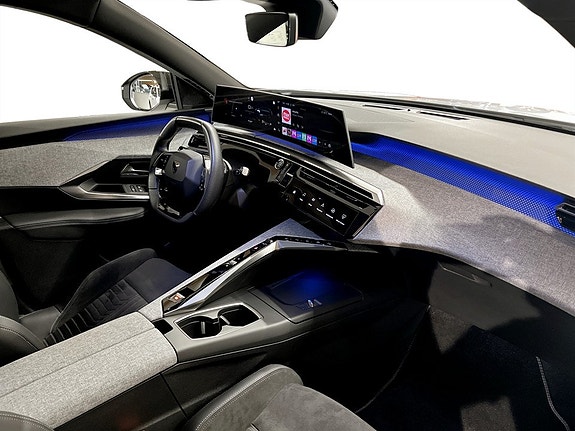 Peugeot 5008 10 of 14