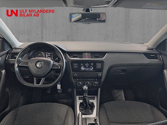 Skoda Octavia 12 of 15