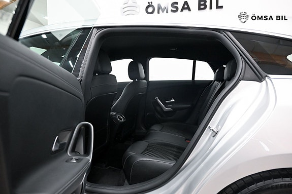 Mercedes-Benz CLA200 d 9 of 20