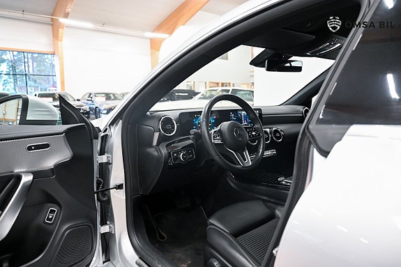 Mercedes-Benz CLA200 d 10 of 20