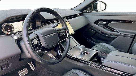 Land Rover Range Rover Evoque 4 of 5