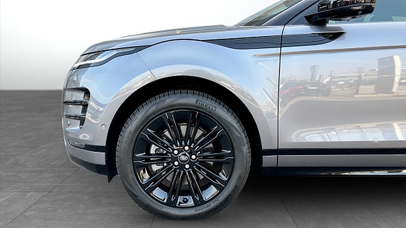 Land Rover Range Rover Evoque 9 of 13