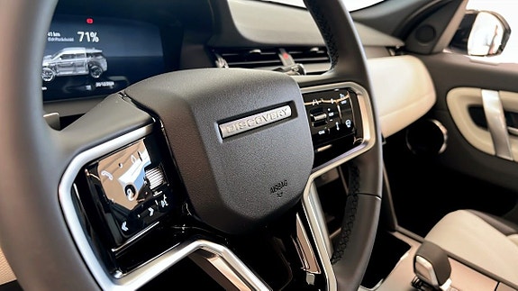 Land Rover Discovery Sport 14 of 15