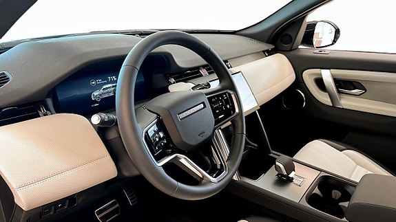 Land Rover Discovery Sport 12 of 15