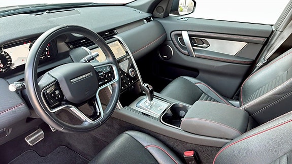 Land Rover Discovery Sport 4 of 5