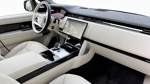 Land Rover Range Rover 3 of 5