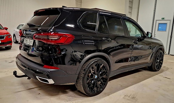 BMW X5 5 of 5
