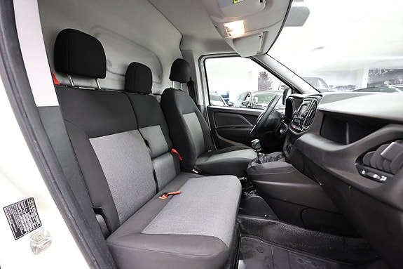 Fiat Doblo 12 of 20