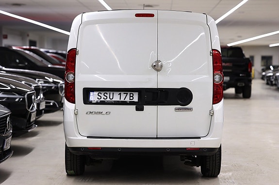 Fiat Doblo 10 of 20