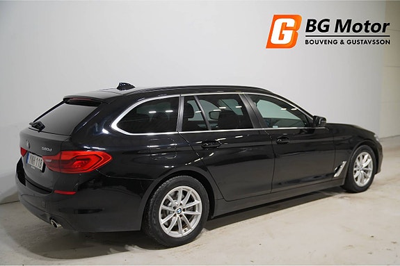 BMW 520 3 of 5
