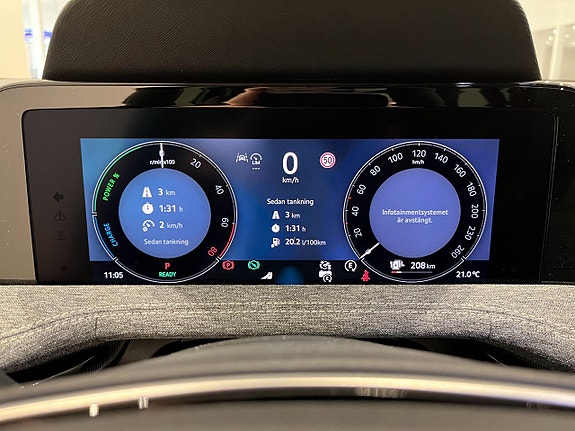 Skoda Superb 14 of 18