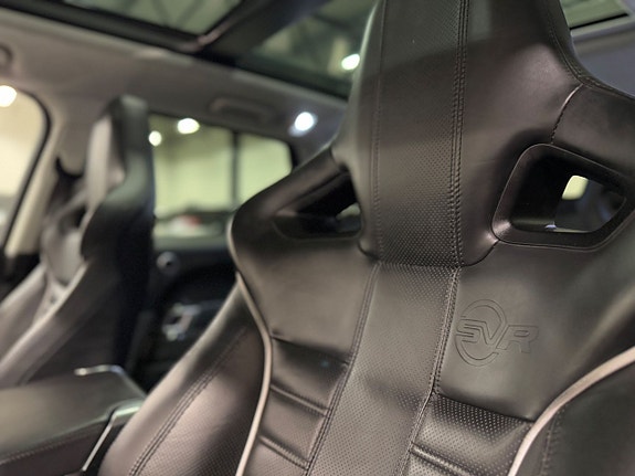 Land Rover Range Rover Sport 20 of 26