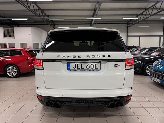 Land Rover Range Rover Sport 10 of 26