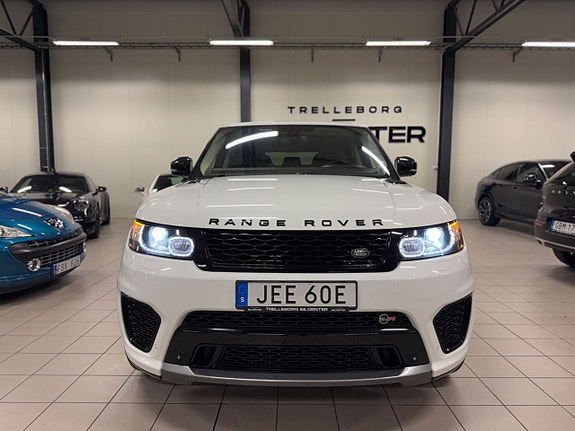 Land Rover Range Rover Sport 4 of 5