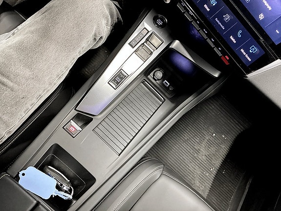 Peugeot 408 12 of 17