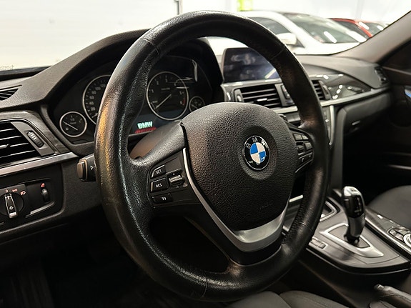 BMW 330d 14 of 19