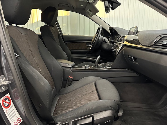 BMW 330d 8 of 19