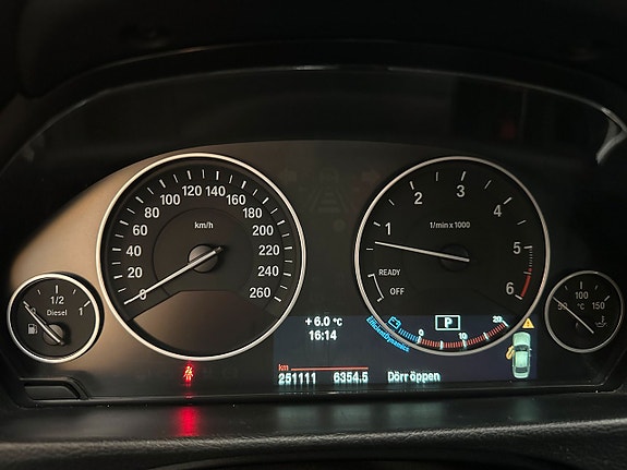BMW 330d 15 of 19