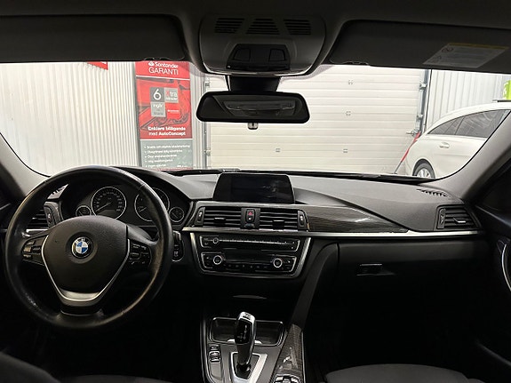 BMW 330d 12 of 19