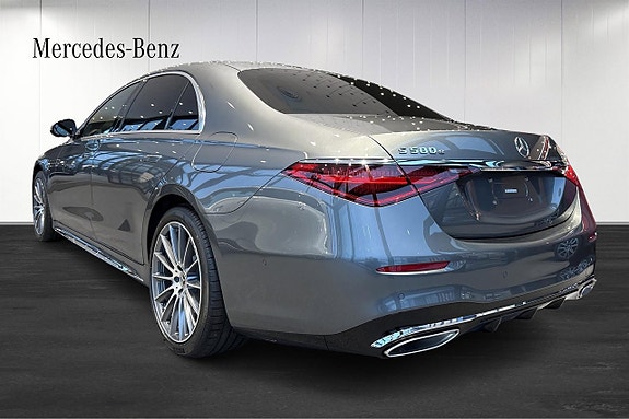 Mercedes-Benz S580 5 of 26