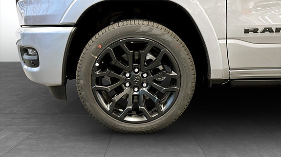 RAM 1500 9 of 12