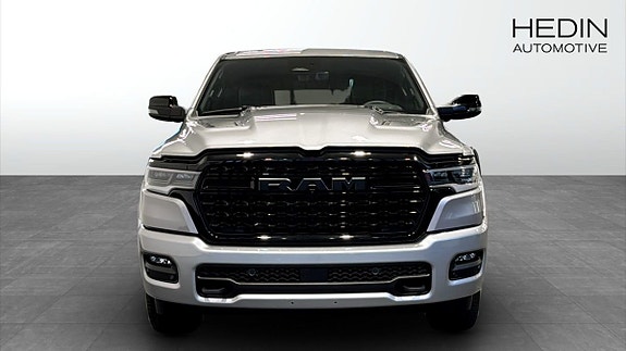 RAM 1500 8 of 12