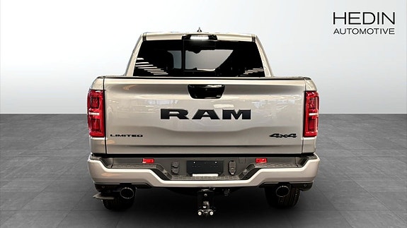 RAM 1500 7 of 12