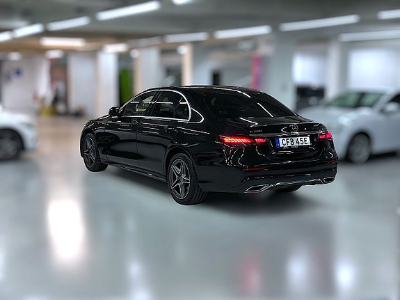 Mercedes-Benz E300 de 9 of 26