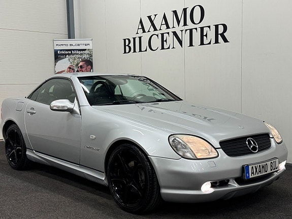 Mercedes-Benz SLK230 6 of 16