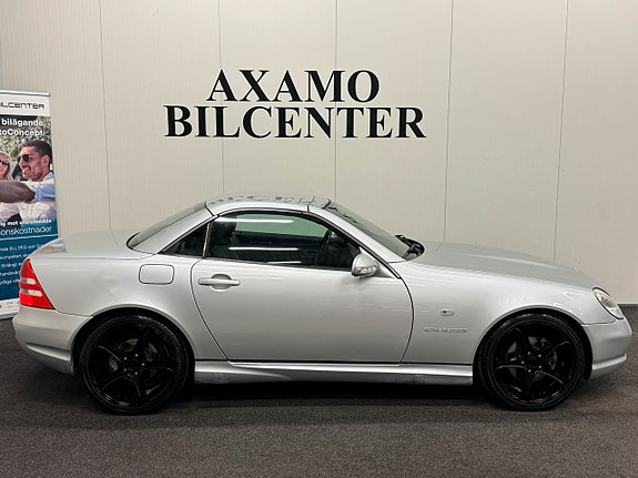 Mercedes-Benz SLK230 5 of 5