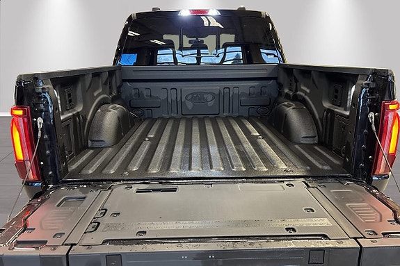 Ford F-150 7 of 14