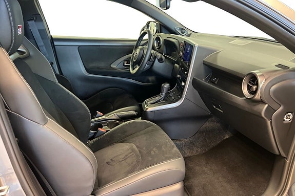 Toyota GR Yaris 7 of 21