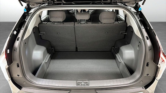 Kia EV3 10 of 15