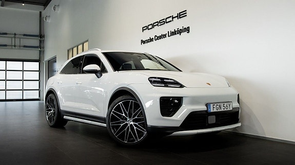 Porsche Macan 4