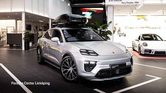 Porsche Macan 4