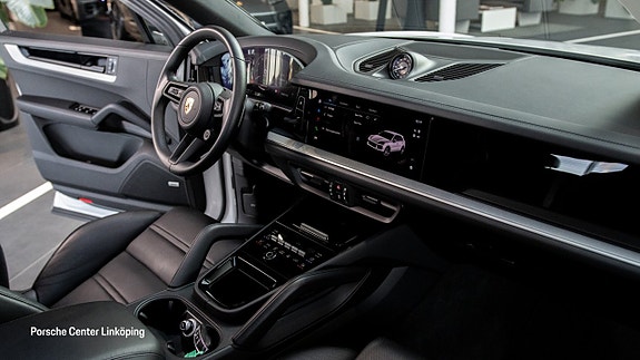 Porsche Cayenne 20 of 22