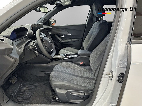 Peugeot 2008 8 of 20